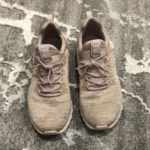 Nike Air Women’s shoes